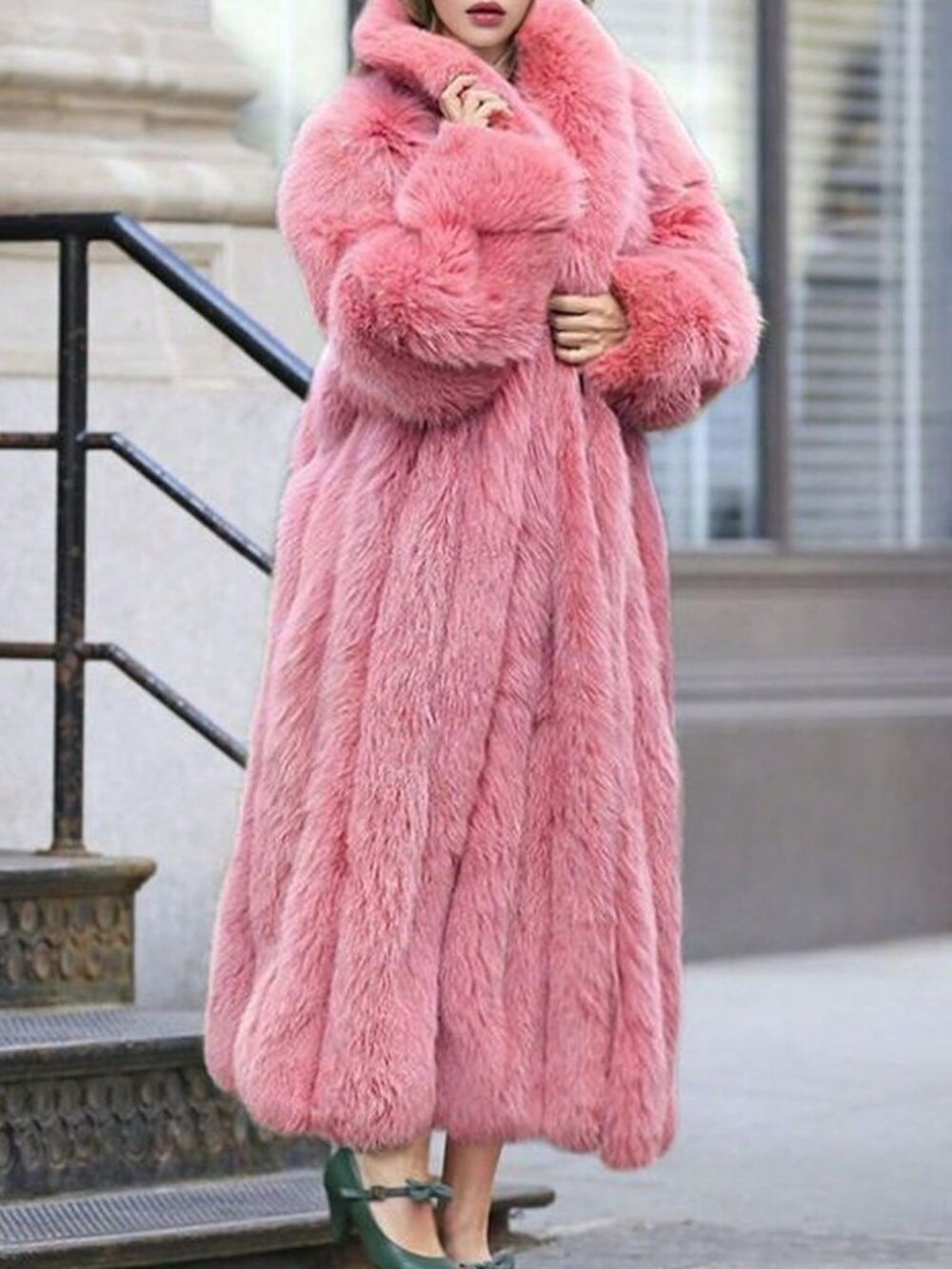 Pink Luxury Women's Long Faux Fur Coat - Picture 4 of 8